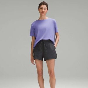 Lululemon NWT Back In action Short Sleeve Lavender Women's Top Size 12